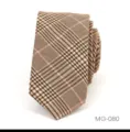 Corbata estrema de cuadros marrones para hombre traje de negocios casual elegante detalle - Estilo de Cuadros (MG-080)