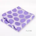 Pañuelo de bolsillo morado con lunares blancos para traje de hombre elegante - Mota Púrpura y Blanca