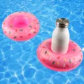 Aufblasbarer rosa Donut Getränkehalter für Pool Party, süßes Wasserspielzeug und Dekoration. - Neue rosa Donut-Untersetzer
