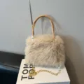 Plush furry handbag for women, trendy fluffy top-handle shoulder bag with pearls and chain. - Khaki