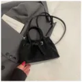 Black Woven Leather Handbag Chic Crossbody Bucket Bag Stylish Daily Tote Purse - No Pendant / Black