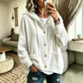 Damen Samt Kapuzenjacke langarm, lässiger Knopfleiste Cardigan mit praktischen Taschen. - S / Oberteile / Weiß