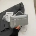 Bolso de mano plateado bolso cruzado estilo caja para mujer, elegante bolso de hombro. - Sin colgante / Plateado