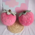 Lindo juguete de peluche de fresa rosa muñeca de fruta de peluche almohada suave - Fresa