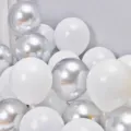 Ballons argentés et blancs pour décoration de fête, mariage, anniversaire, événement. - Blanc + Argent