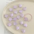 Acryl Glitzer Stern Perlen Detailansicht, cremefarbene lila DIY Schmuckperlen für Basteln. - Lila