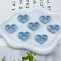 Cuentas de corazón triples de acrílico con acabado AB para accesorios de joyería DIY - 23x30mm (Agujero 2.5mm) / Chapado AB Azul