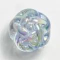 Nahaufnahme Detail der irisierenden Acryl geflochtenen Perle, farbiges DIY Schmuckzubehör. - 12mm / Hellblau