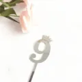 Silberner Spiegel Nummer 9 Kuchendekoration Acryl Glitzer Krone Geburtstag Party Sku - Kleine Größe 9 Silber (Höhe ca. 6.2cm ohne Stab)