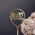Topper de pastel globo feliz cumpleaños de acrílico dorado, vista de detalle ideal. - Happy Birthday Estilo 4 Dorado / 9,5 cm de ancho / 1.3mm Acrílico Dorado