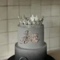 Cake topper Happy Birthday in acrilico con corona di strass argento per decorazione festa. - Decorazione Torta Buon Compleanno Oro 09 / 1.3mm di Spessore, circa 10cm di Larghezza