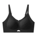 Schwarzer nahtloser Push-up-BH für Damen, bequemer Alltag mit atmungsaktiven Schalen. - M / Schwarz