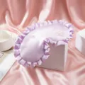 Maschera per occhi in raso viola con volant e ricamo floreale, morbida per riposo. - Viola chiaro