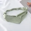 Diadema cruzada lisa de seda artificial, banda elástica cómoda para la moda diaria actual - Verde Hierba