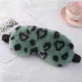 Maschera da notte in peluche leopardato verde, copriocchi morbido per riposare in casa. - Cuore / Verde