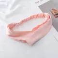 Diadema de satén rosa para mujer, cinta elástica cómoda para el pelo, aro minimalista liso. - Dorado Rosa