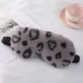 Morbida maschera da notte in peluche con stampa leopardo e cuori, comoda per riposo a casa e viaggi. - Cuore / Caffè