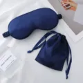 Dunkelblaue Seiden-Schlafmaske mit Aufbewahrungsbeutel, weiche tragbare leichte Augenmaske. - Marineblau