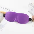Mascarilla de dormir morada contorneada 3D con diseño de nariz bloqueadora de luz y cinta elástica. - Púrpura