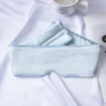 Maschera per dormire in seta blu con stampa di ciglia carina, maschera occhi oscurante a doppio strato. - Blu Fresco