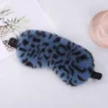 Maschera per dormire in peluche leopardata blu con morbido pelo di coniglio per la casa. - Stampa Leopardata Fine / Blu scuro