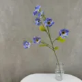 Kunstblume blaue Blüte Detailzweig, Heimtextilien Blumenarrangement Fotografie Requisite. - Dunkelblau