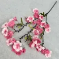 Primer plano detallado de rama de flor de cerezo artificial para decoración del hogar. - Rosa Floral