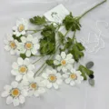 Fiori di cosmea bianchi artificiali a 9 teste per decorazione matrimonio, composizione in flanella. - Bianco