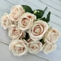 Magnifique bouquet de roses artificielles champagne rose avec neuf têtes pour la décoration. - Rose chair