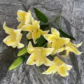 Bouquet de lys jaunes artificiels 5 fourches 7 têtes fleurs en soie pour décoration - Taille 8