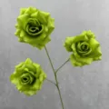 Künstlicher grüner Rosenzweig mit 3 Köpfen Seidenblumen für Heimhochzeit Dekoration - Dunkelgrün