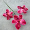 Künstliche 3-Kopf Vanda Orchidee Zweig Kunstblume für Heimhochzeit Dekoration Blumenkunst - Fuchsia