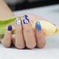 Pegatinas de uñas margaritas brillo degradado cobertura completa 3D impermeables nail art - Adhesivo de Uñas Degradado (ZK-0014)