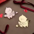 Cute Valentine's Day cupid pig acrylic cake topper mirror charm decorations set. - Gold Piggy Cupid Style / Approx. 4.5cm Height