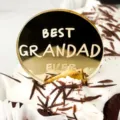 Close-up detail of gold acrylic cake topper with best grandad ever text for fathers day. - Round-BEST GRANDAD EVER Style / 5cm Diameter / 1.3mm Thickness / Gold