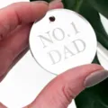 Acrylic Father's Day cake topper, clear round laser engraved NO.1 DAD insert for cupcakes. - Round-NO.1 DAD Style / 5cm Diameter / 1.3mm Thickness / Silver