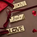Estilo INS amor acrílico tarta topper San Valentín etiqueta decorativa colgante - Etiqueta Love Marcada N.º 1 / Ancho aprox. 5CM / Dorado
