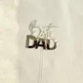 Decorazione per torta in acrilico festa del papà, targa argento Best DAD party. - Miglior papà in inglese argento (include bastoncino in acrilico trasparente)