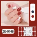 Stickers d'ongles Saint-Valentin avec bordeaux et motifs floraux de coeur, lot de 16 ongles. - ZE-0748 (Bordeaux Rose Cœur) / Faux ongles et lime à ongles