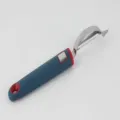 Éplucheur de légumes en acier inoxydable avec poignée en silicone bleu pour la cuisine. - Râpes en forme d'arche