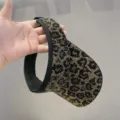 Sombrero Visera Sol Vacio Estampado Leopardo Diamantes Imitacion Mujer Verano Coleta - Ajustable (56-58cm) / Café