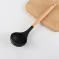 Mestolo da zuppa in silicone con manico in legno utensile da cucina antiaderente - Cucchiaio da Minestra