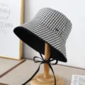 Bob à carreaux noir et blanc français variante, chapeau de soleil femme mode avec lanières noires. - M (56-58cm) / Vichy noir blanc