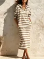 Gedetailleerd overzicht van de gestreepte gebreide tricot jurk met capuchon. - S / Dresses / Khaki
