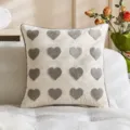 Fodera per cuscino beige con cuori grigi 3D testurizzati e cuore metallico, arredo casa - Bordo Grigio Piccolo Cuore / 45x45cm / Grigio