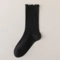 Calcetines de verano finos negros para mujer con volantes y diseño de malla transpirable - Talla única / Negro