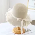 Women's beige straw sun hat with lace ribbon bow and pearls for summer beach vacation - M (56-58cm) / JS3204 Beige