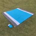 Waterproof picnic mat beach blanket with storage bag and stakes, blue and grey variant. - Blue White Gray