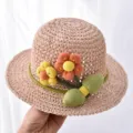 Süßer Strohhut für Babys Sommer Sonnenhut mit Blumenverzierung Kinder Strandmütze leicht modisch - 1-5 Jahre (48-52 cm) & Einheitsgröße (mit Windschutzseil) / Aprikosenrosa