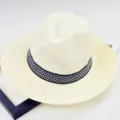 Chapeau de paille d'ete pour homme fedora tisse respirant de plage avec bande motif - Taille Unique 56-58cm / Crème